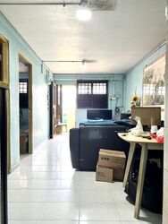 Blk 2 Brickworks Estate (Bukit Merah), HDB 3 Rooms #518949441